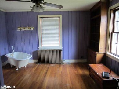 Studio/Study/Office - This Room Features Hardwood 