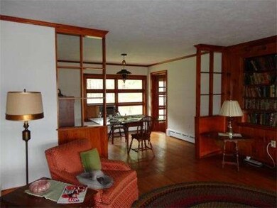 456 Sunderland Rd, Amherst, MA 01002 - photo 5