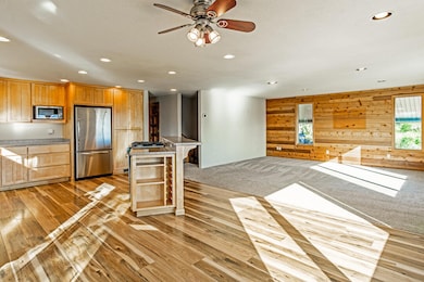 3313 SW 34th St, Redmond, OR 97756 - photo 3