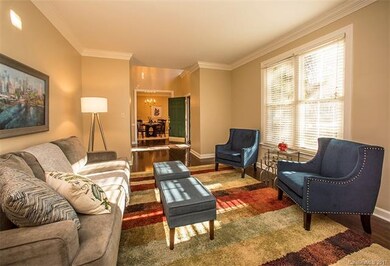 Front sitting room has ample room for lots of poss