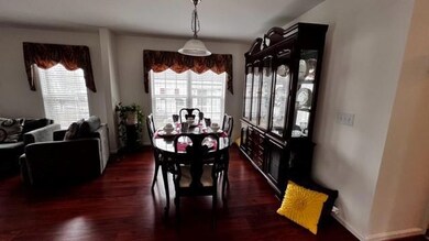 686 Biltmore Ave, Easton, PA 18040 - photo 4