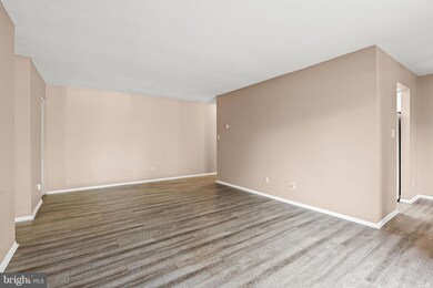 115 Charlotte Way unit 101, Enola, PA 17025 - photo 4