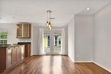 1566 Sue Barnett Dr, Houston, TX 77018 - photo 5