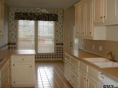 5107 5107 Katie Dr, Tyler, TX 75703 - photo 6