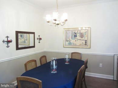 2731 Oak Leaf Ct, Odenton, MD 21113 - photo 5