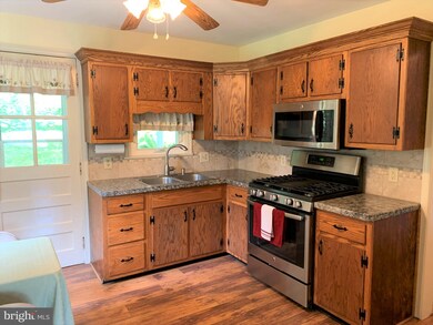 3833 Morgantown Rd, Mohnton, PA 19540 - photo 5