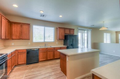 Kitchen (1)-SMALL