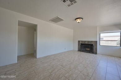 610 E Waverly St, Tucson, AZ 85705 - photo 6