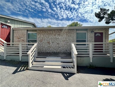 1111 Hazelton St unit 1113, San Marcos, TX 78666 - photo 3