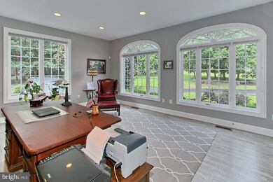 15408 Kentwell Cir, Centreville, VA 20120 - photo 6