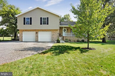 1650 Bowman St, Chambersburg, PA 17201 - photo 3