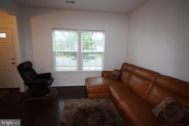 25070 White Sands Dr, Chantilly, VA 20152 - photo 3