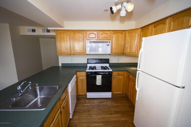 20 Main Ave unit C, Ocean Grove, NJ 07756 - photo 6
