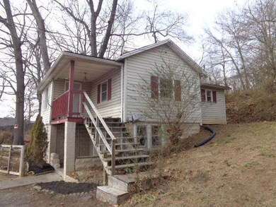 336 East Mallow Street right side