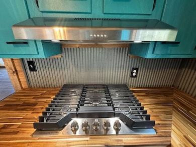 10585 Clay Rd, Newton, WV 25266 - photo 7