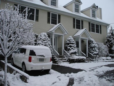 42 Valley Rd unit B, Cos Cob, CT 06807 - photo 2