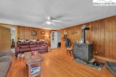 1068 Laurel Branch Rd, Vilas, NC 28692 - photo 5