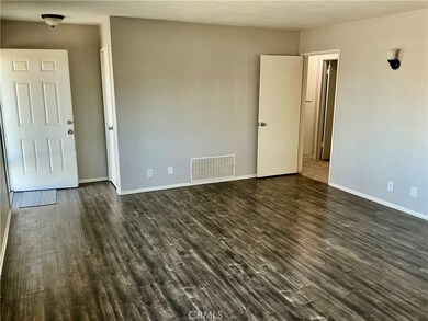 527 Fern Place, Hemet, CA 92543 - photo 5