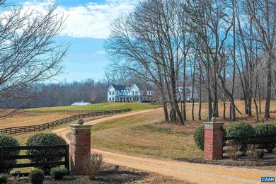 1451 Smokehouse Ct, Earlysville, VA 22936 - photo 2