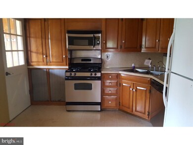 10 Cherrydale Ave, Reading, PA 19606 - photo 3