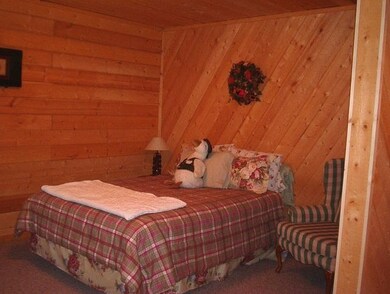 Guest bedroom