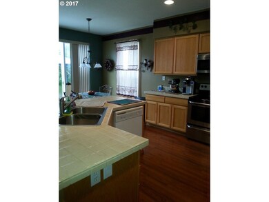 15330 SE Bollam Dr, Clackamas, OR 97015 - photo 5