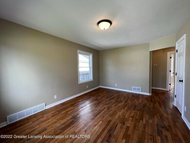 1321 W Mount Hope Ave, Lansing, MI 48910 - photo 3