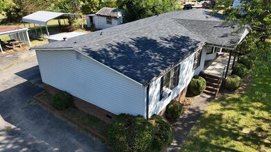 1810 Scuffling Hill Rd, Rocky Mount, VA 24151 - photo 4