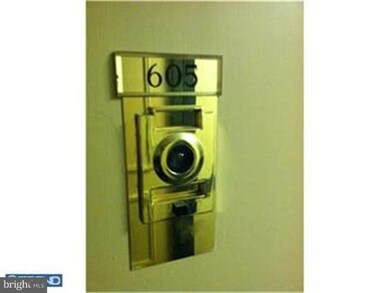 Radnor House unit 605, Bryn Mawr, PA 19010 - photo 3