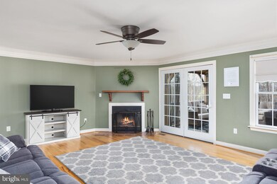 708 Bayer Rd, Hedgesville, WV 25427 - photo 4