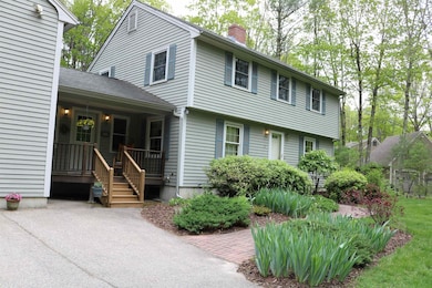 walkway landscaping