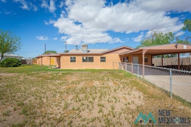 1822 N Kansas Ave, Roswell, NM 88201 - photo 2