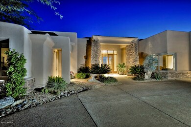 Front_Courtyard