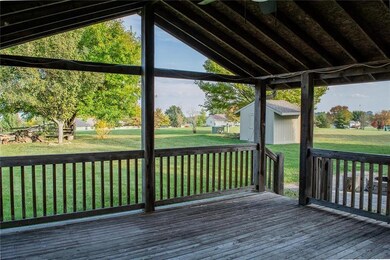 613 Condor St, Raymore, MO 64083 - photo 5