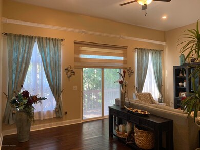 5. Living Rm