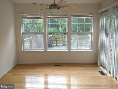 16 Tamers Ct, Windsor Mill, MD 21244 - photo 6