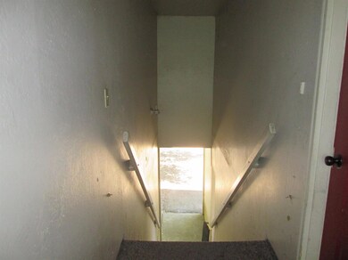 1100 SW 5th St, Grants Pass, OR 97526 - photo 7