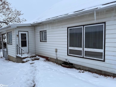 507 N Hayes St, Mount Ayr, IA 50854 - photo 3