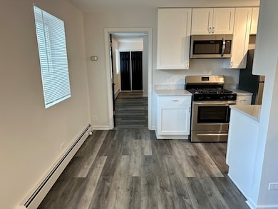 Sheridan Balmoral Apartments unit 202, Chicago, IL 60640 - photo 5