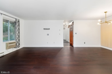 587 Auten Rd unit 1, Hillsborough, NJ 08844 - photo 5