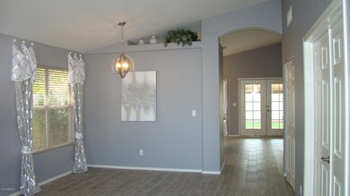 DINNING ROOM