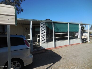 631 W Falcon Dr, Quartzsite, AZ 85346 - photo 3