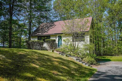 10 Joanne Dr, Hooksett, NH 03106 - photo 2