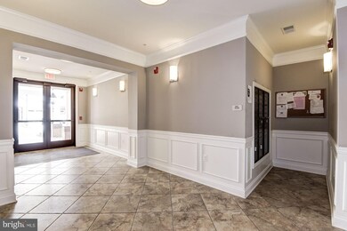 24661 Woolly Mammoth Terrace unit 407, Aldie, VA 20105 - photo 4