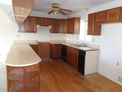 1593 Wert Faulkner Highway kitchen