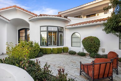 Inviting Front Courtyard