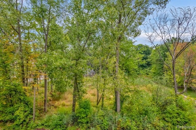 3459 Hazelton Ave, Rochester Hills, MI 48307 - photo 3