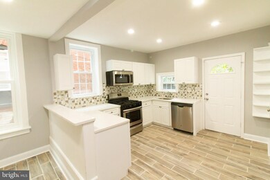 344 E Church Ln, Philadelphia, PA 19144 - photo 5