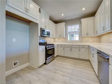 15577 Vittorio St, Naples, FL 34114 - photo 5