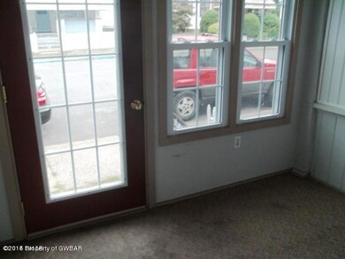 Enclosed Front Porch